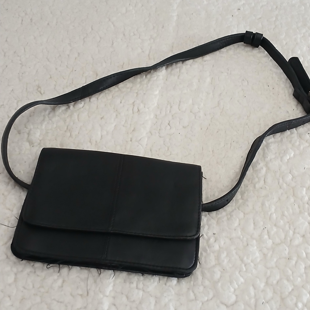Classic Black Leather Crossbody Bag